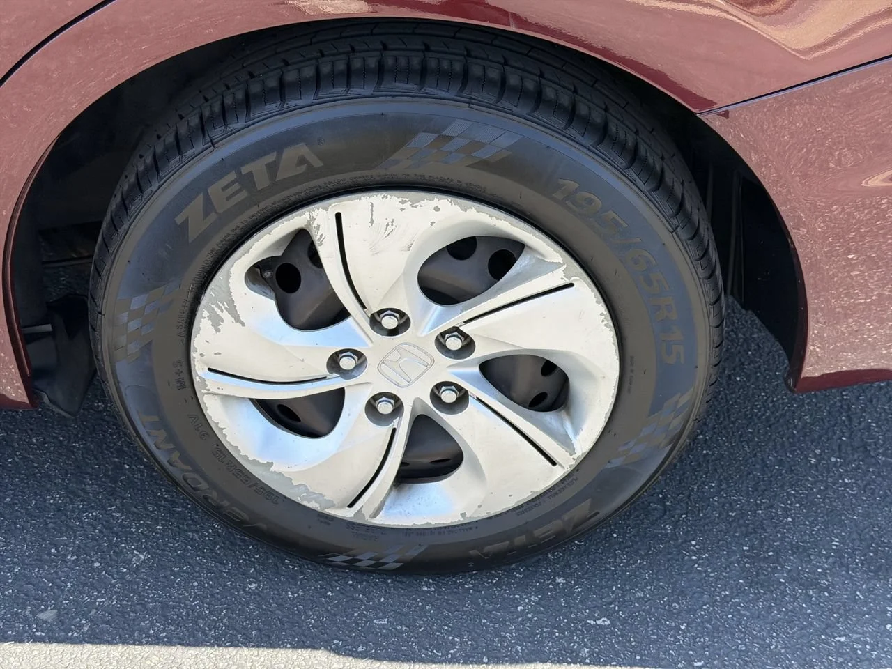 Used 2013 Red Honda LX image 17