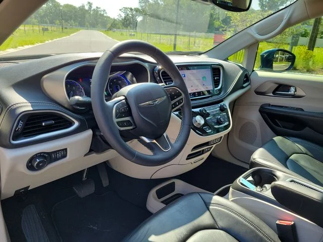Used 2022 Blue Chrysler Touring L image 20
