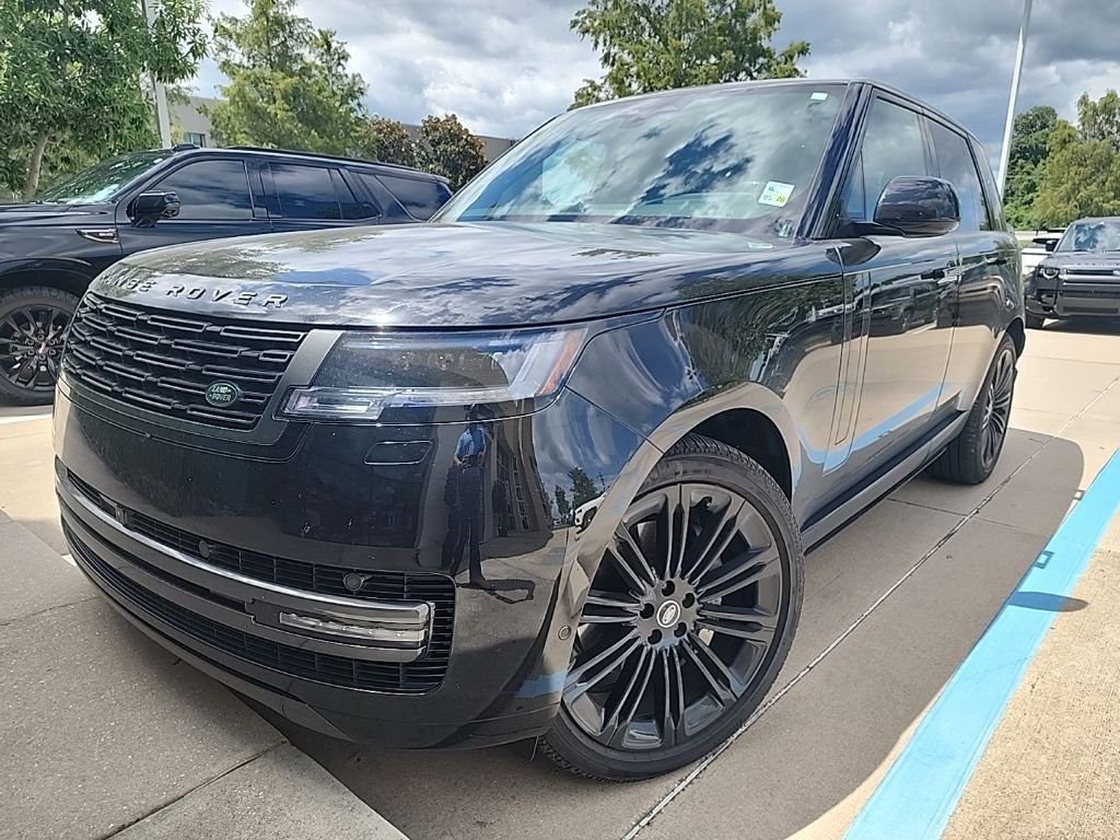 2025 Land Rover Range Rover SE
