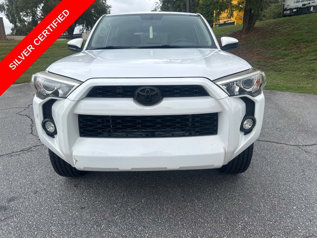 Used 2017 Super White Toyota SR5 image 2