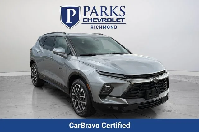 Used 2025 Sterling Gray Metallic Chevrolet RS image 1