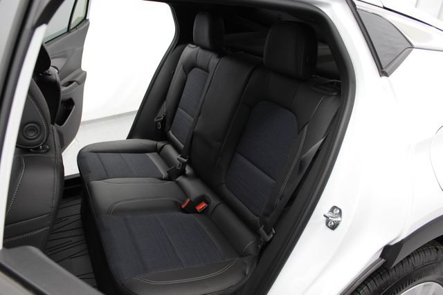 New 2026 Summit White Buick Preferred image 24