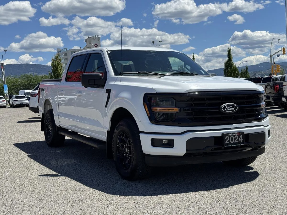 Used 2024 White Ford XLT image 4