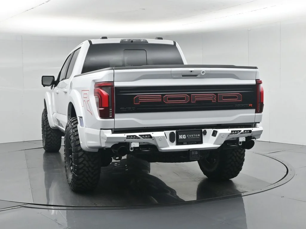 New 2026 Oxford White Ford Raptor image 32