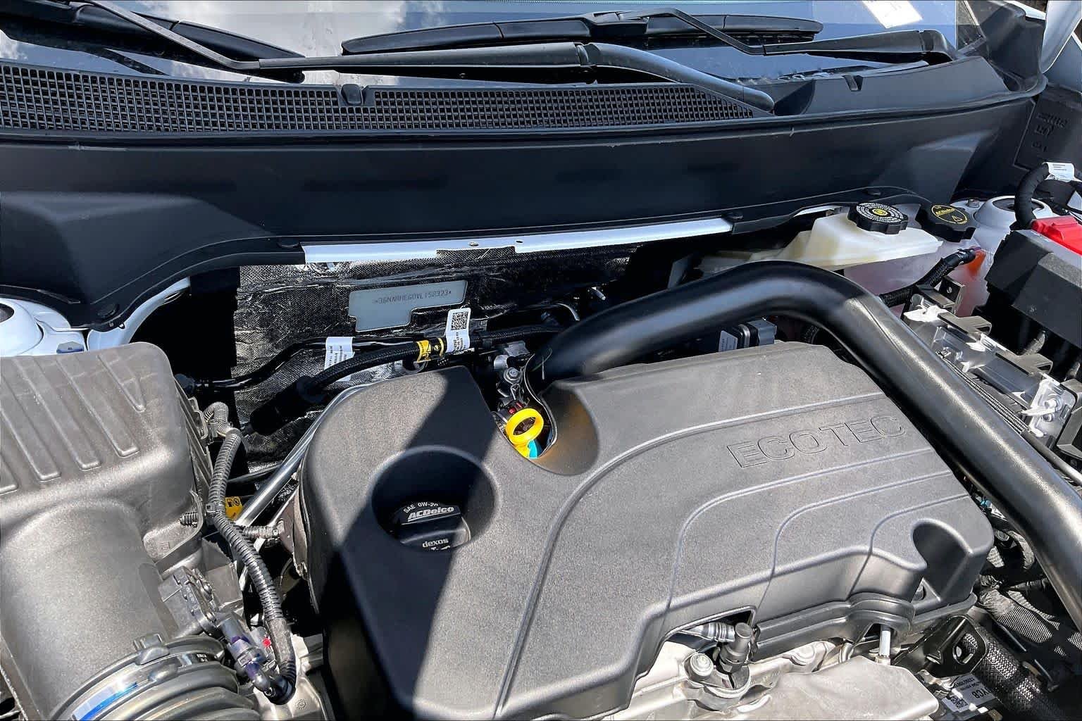 2027 Chevrolet Equinox LT - Photo 17