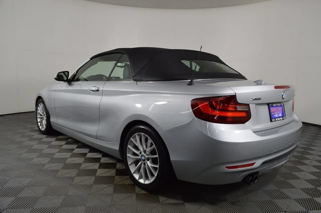 Used 2016 Silver BMW xDrive image 7