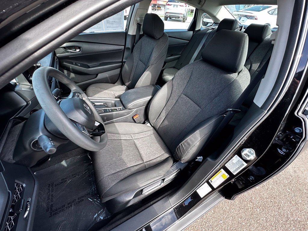 Used 2024 Crystal Black Pearl Honda LX image 22
