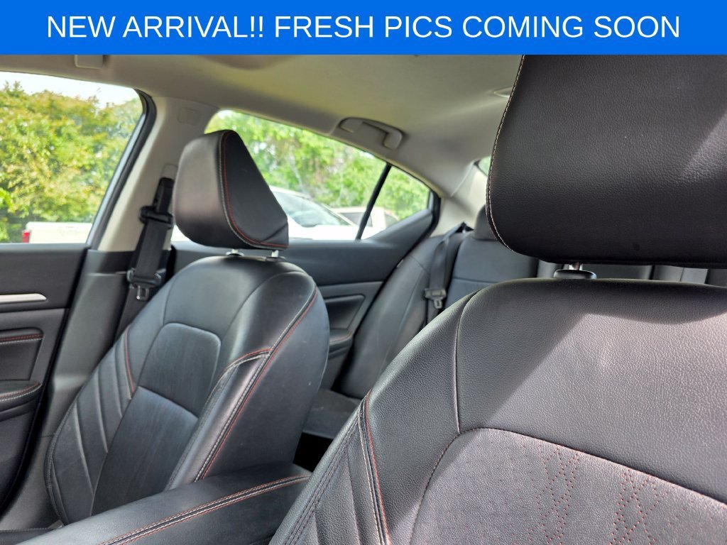 Used 2023 Gray Nissan SR FWD image 7
