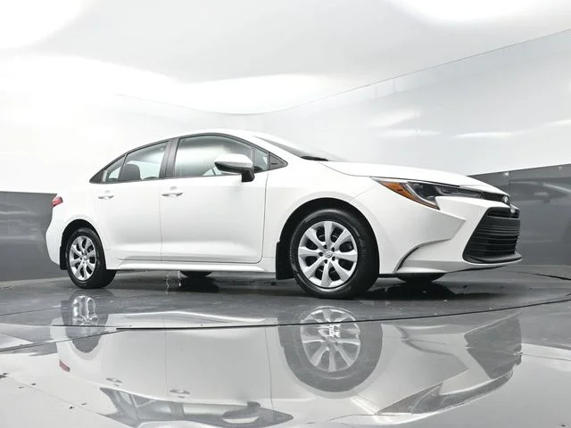 Used 2024 White Toyota LE image 40