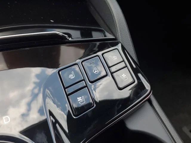 2025 Kia Sportage SX Prestige Hybrid - Photo 28