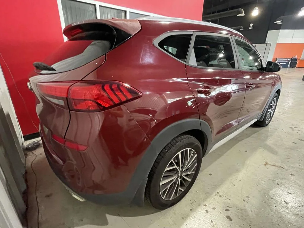 Used 2019 Red Hyundai SEL image 4
