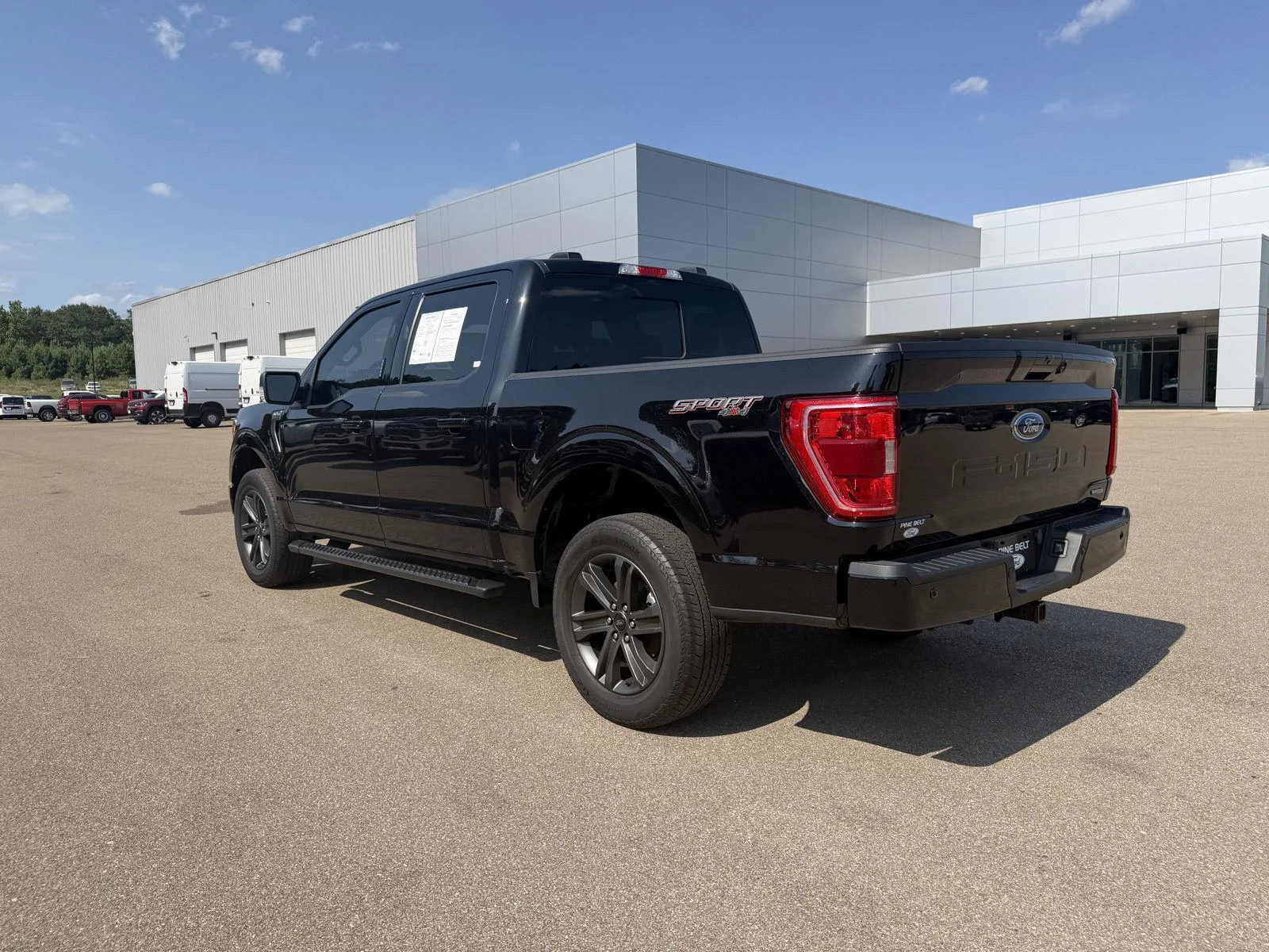 Used 2023 Agate Black Ford XLT image 4