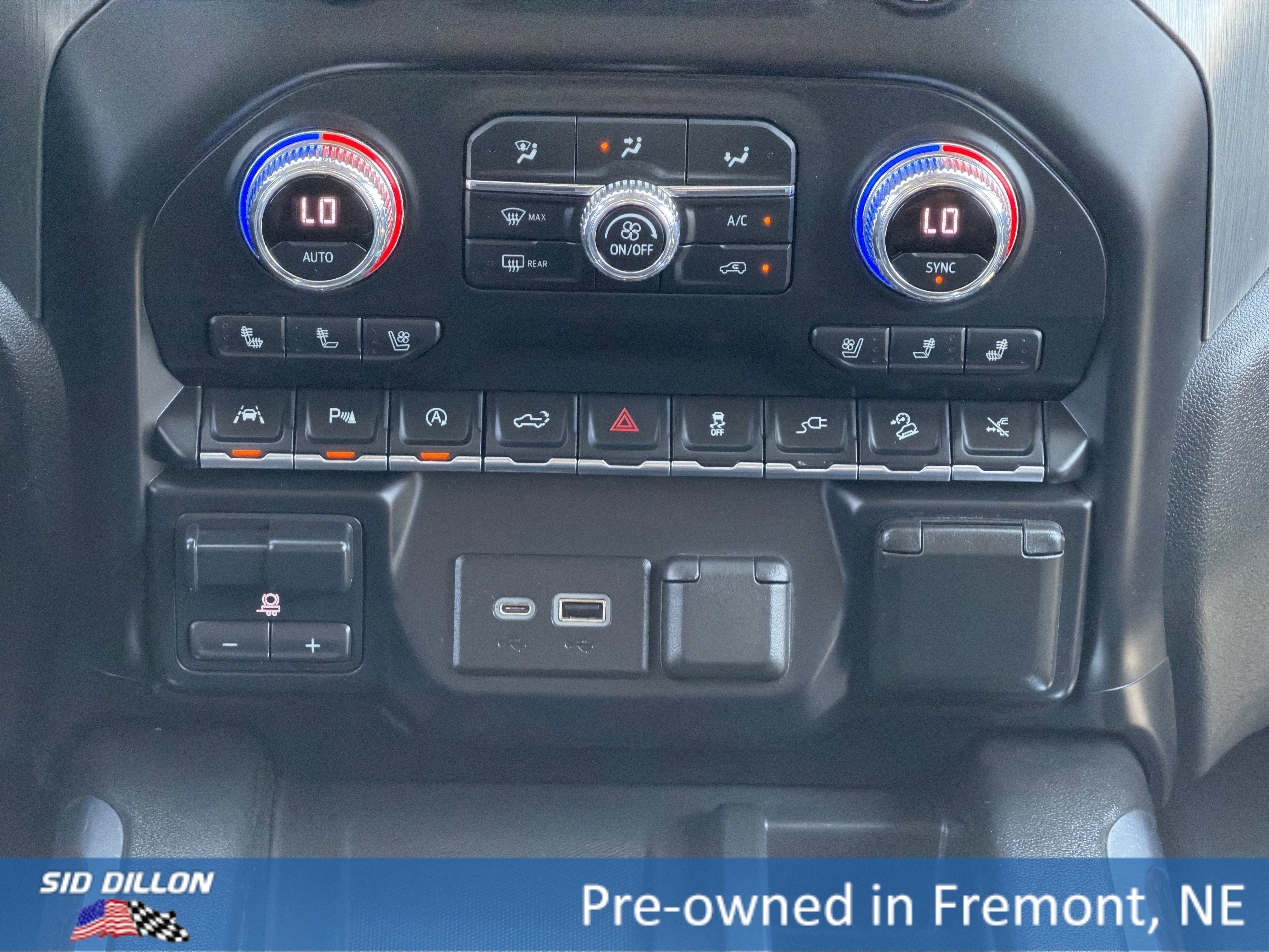 Used 2020 Red Quartz Tintcoat GMC Denali image 14