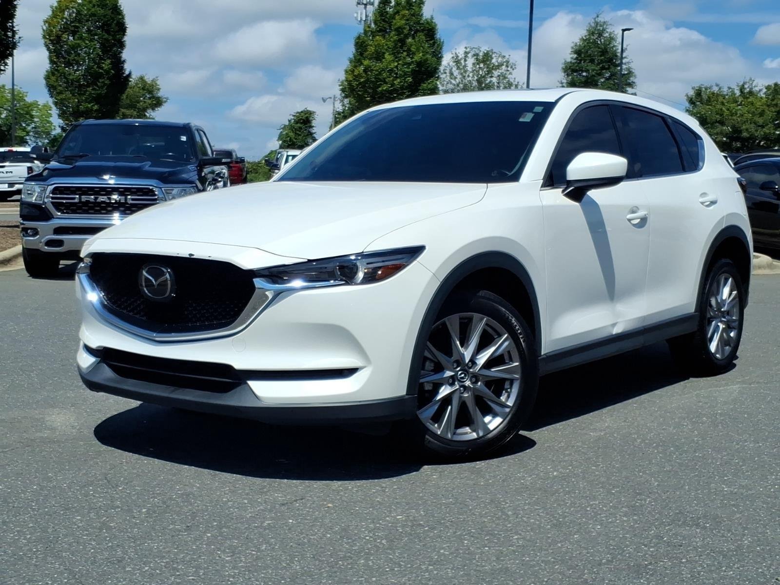 Used 2021 Snowflake White Pearl Mica Mazda Grand Touring image 8