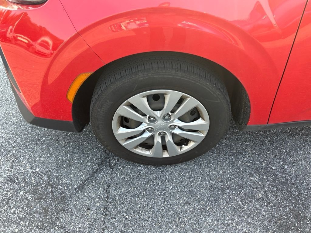 Used 2021 Red Kia LX image 9