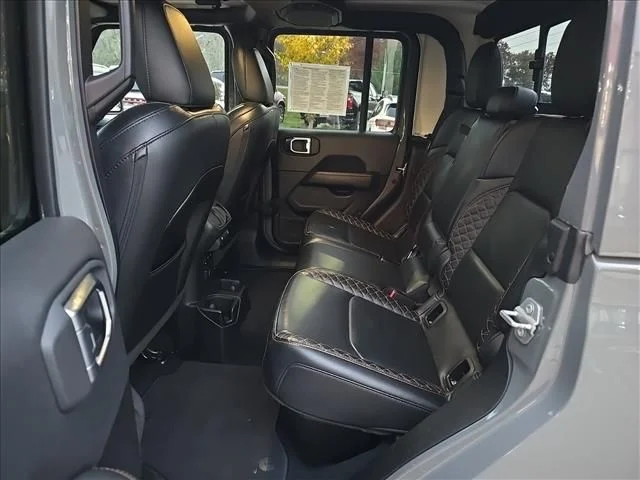 Used 2023 Gray Jeep Overland image 7
