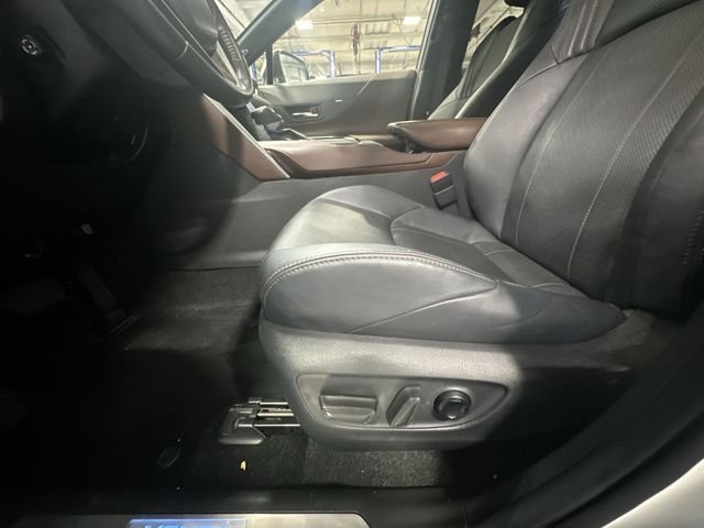 Certified Used 2022 White Toyota Limited image 18