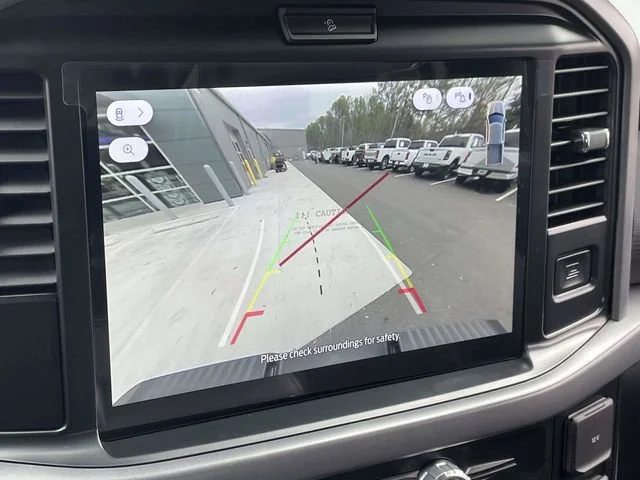 2025 Ford F-150 XLT - Photo 30