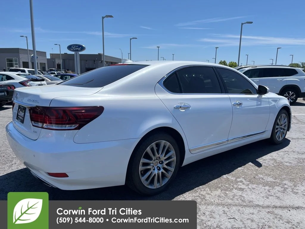 Used 2014 Starfire Pearl Lexus 460 L image 12