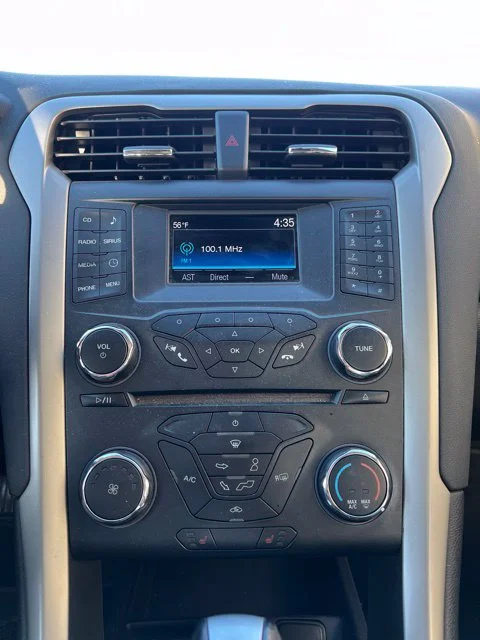 Used 2015 Brown Ford SE image 8