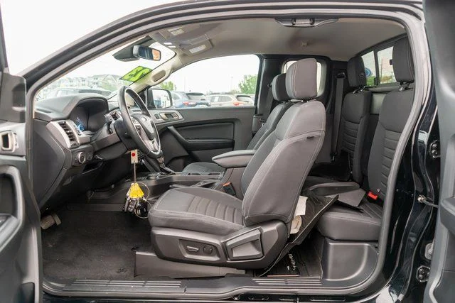 Used 2023 Black Ford XLT image 10