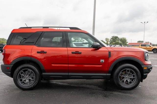 Used 2023 Red Ford Big Bend image 5