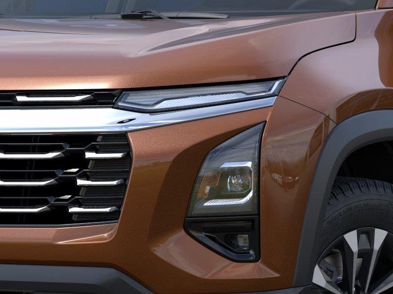 2027 Chevrolet Equinox LT - Photo 10