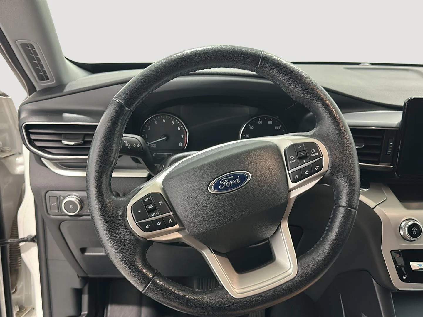 Used 2022 . Ford XLT image 9