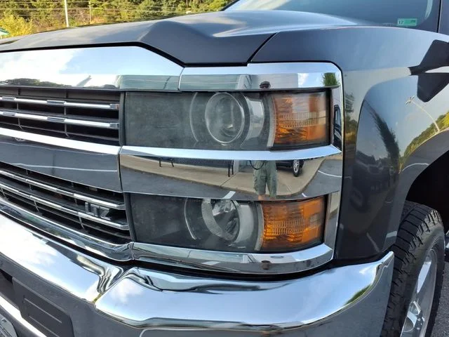 Used 2015 Gray Chevrolet LTZ image 3