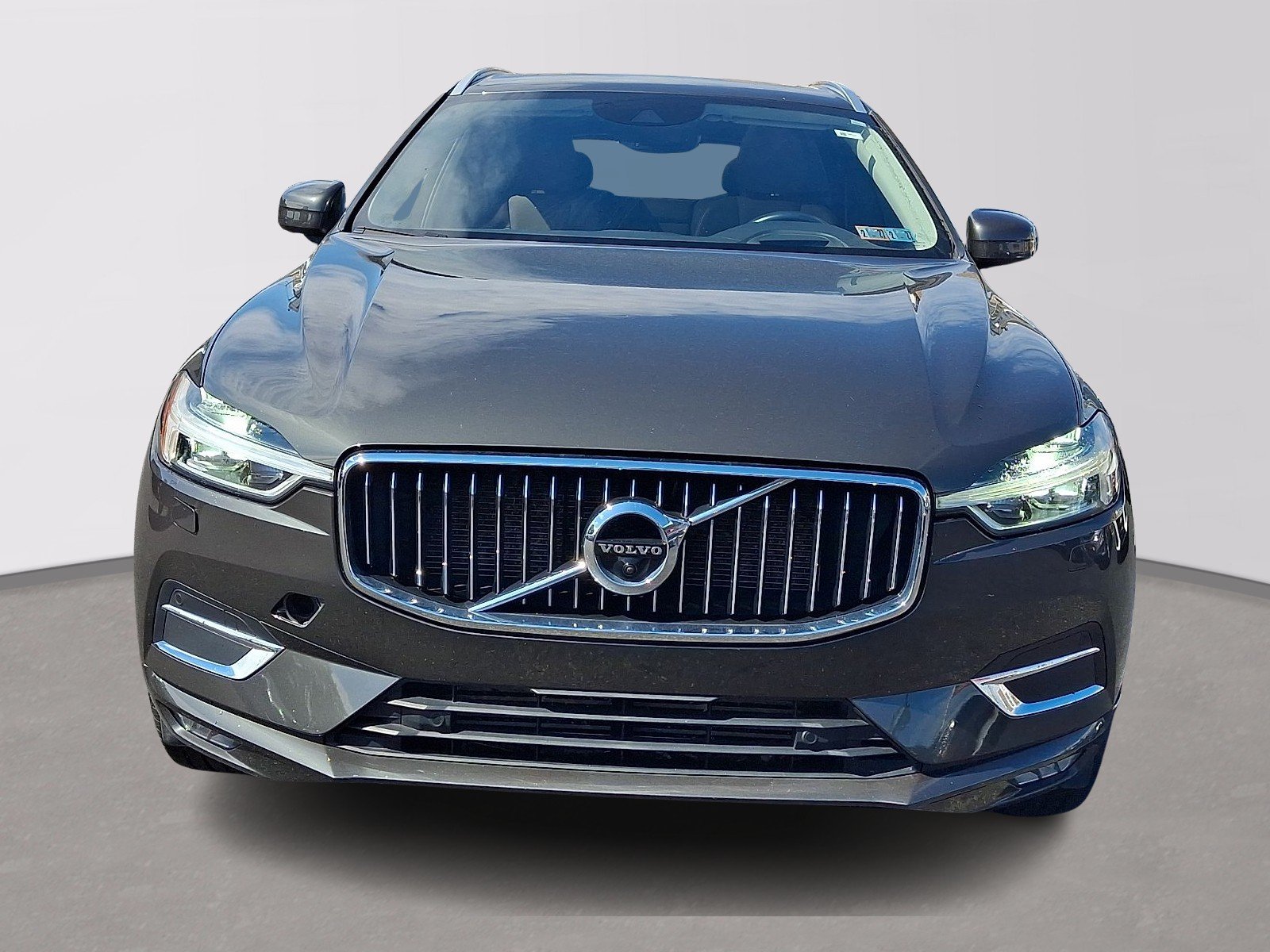 Used 2020 Pine Grey Metallic - 724 Volvo T5 Inscription image 2