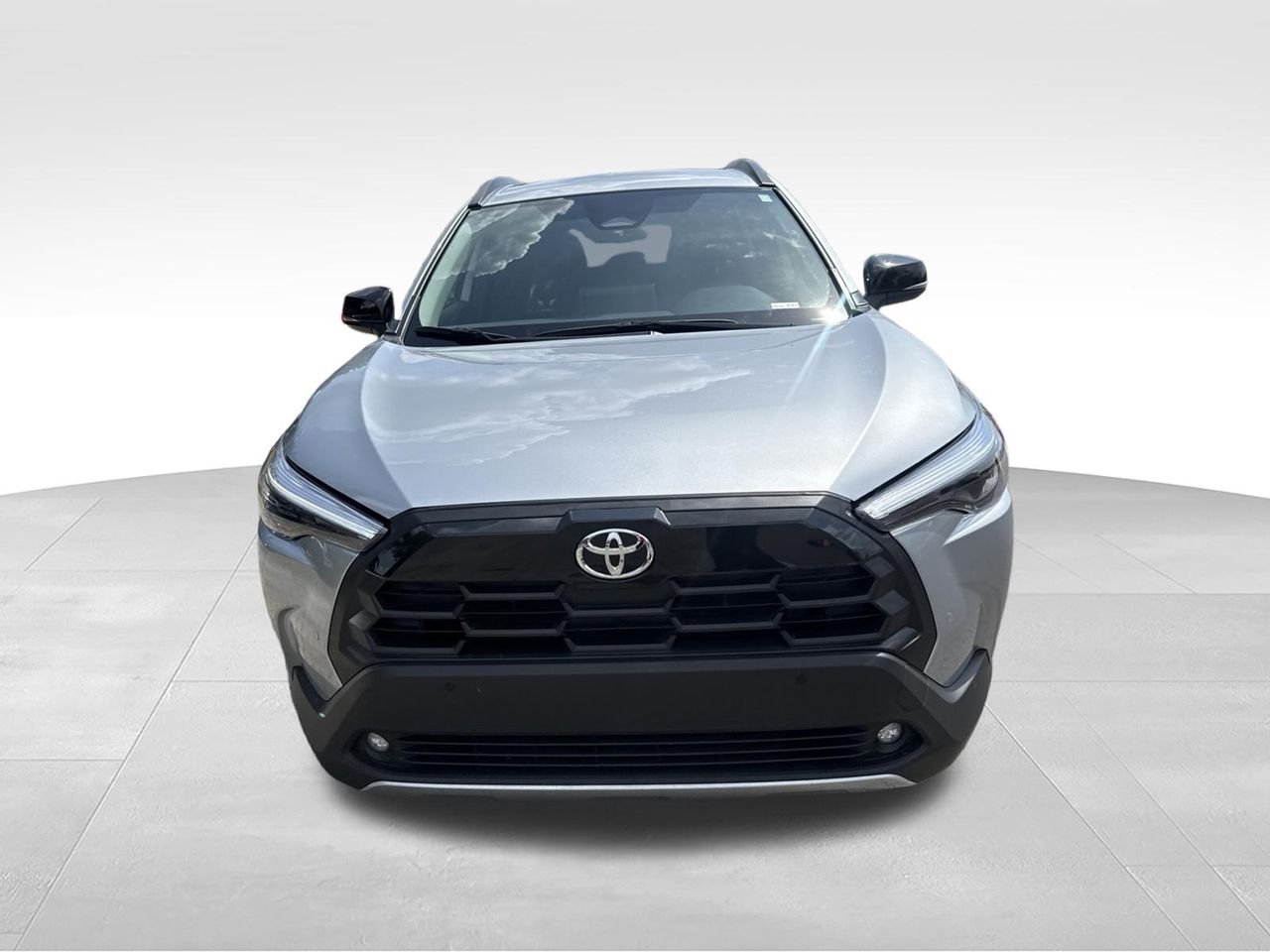 Used 2026 Silver Toyota XLE image 2