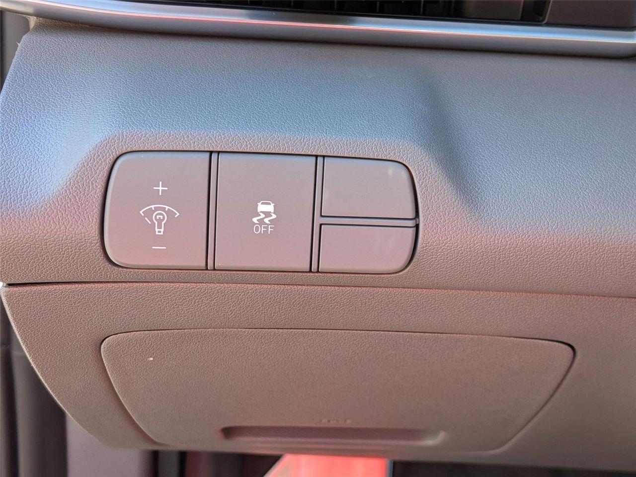 New 2026 Amazon Gray Hyundai SEL Sport image 14