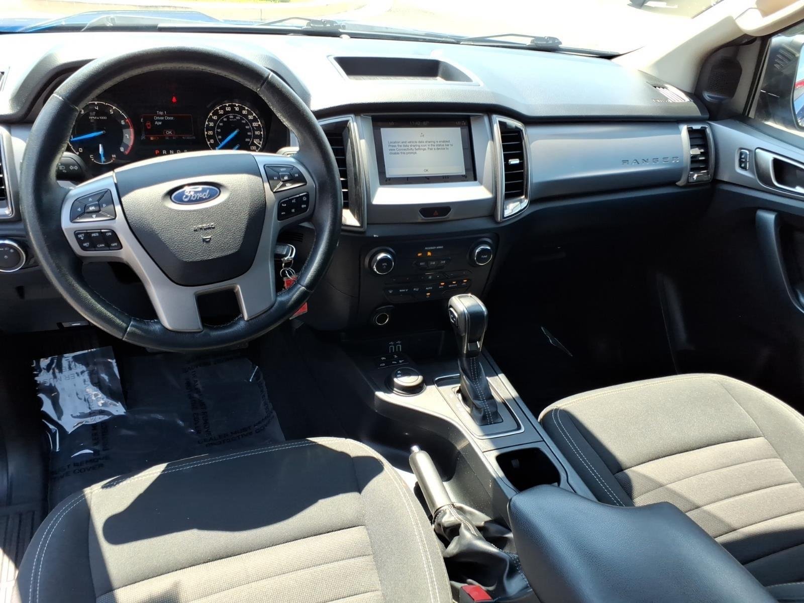 Used 2019  FORD  image 19