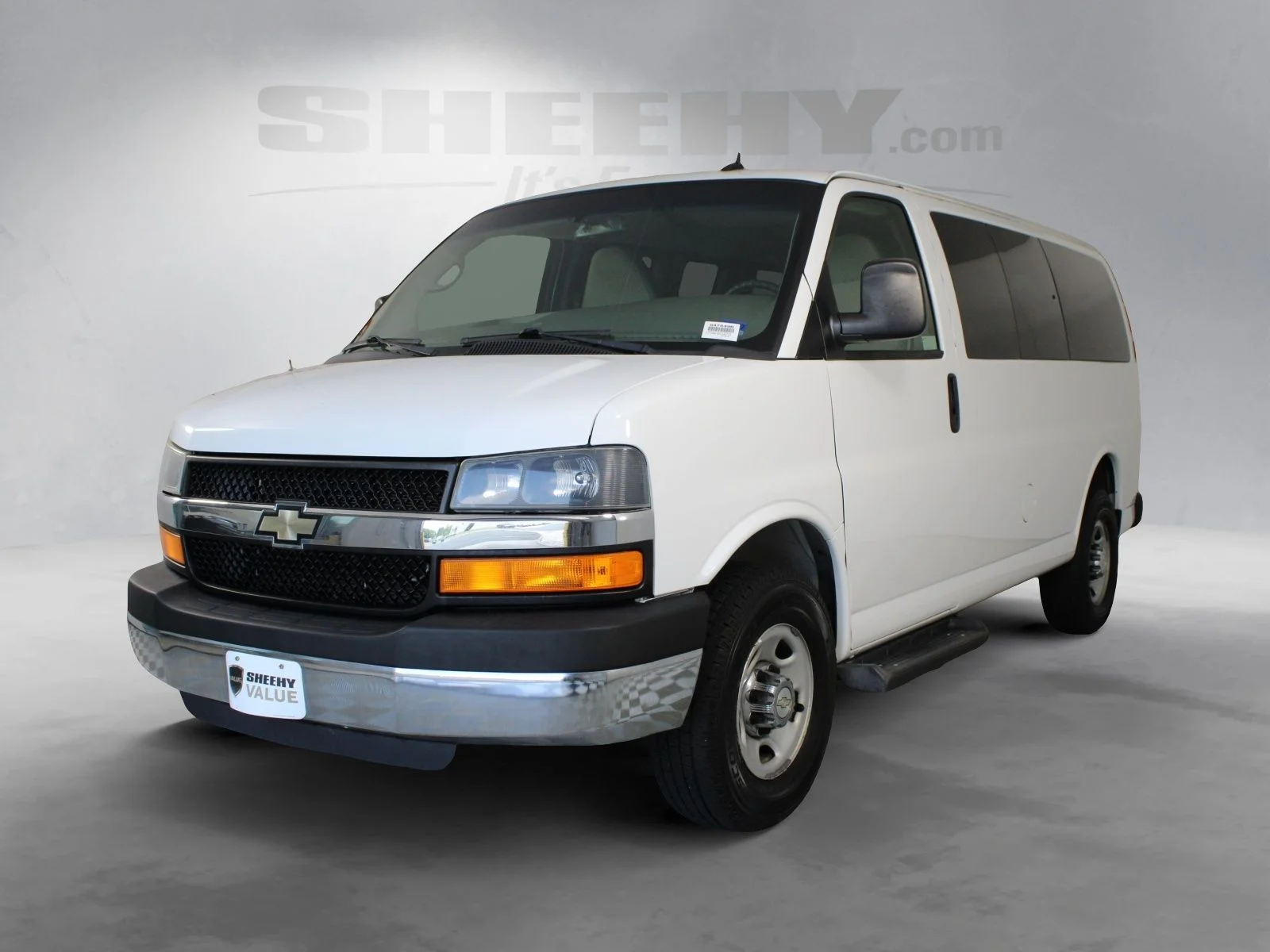 Used 2015 White Chevrolet LT image 15