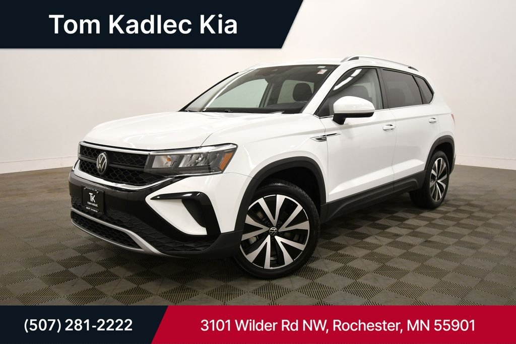 2024 Volkswagen Taos SE