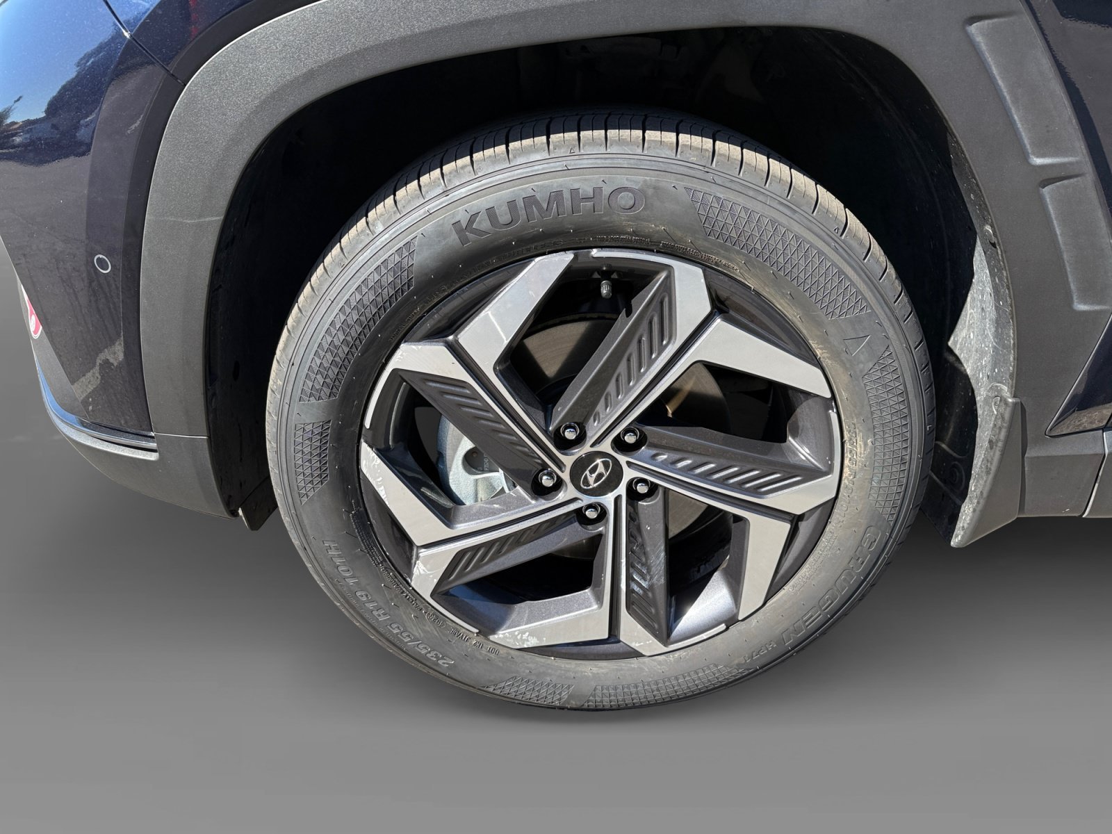 Certified Used 2024 Deep Sea Hyundai Limited image 9