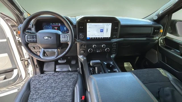 Used 2025 White Ford Tremor image 17