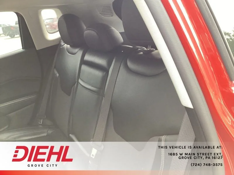 Used 2020 Red Jeep Latitude image 14