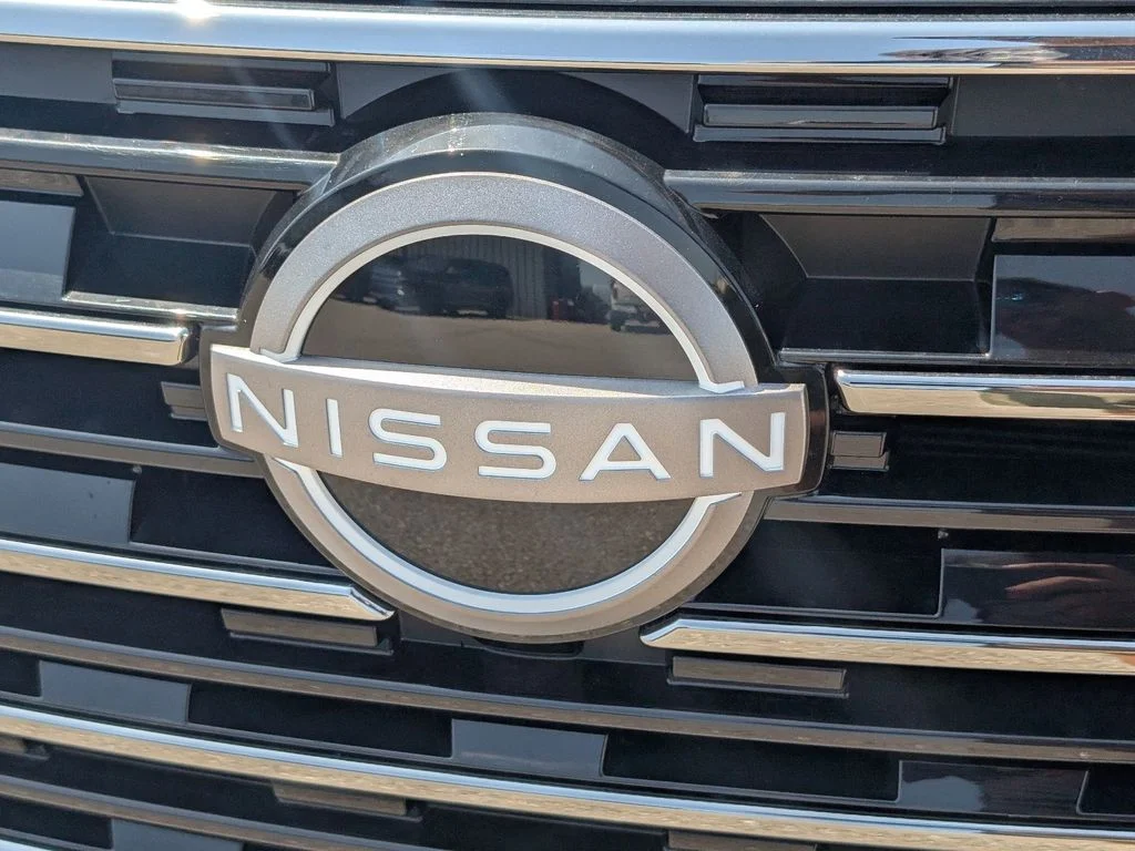 Used 2026 Black Nissan S image 3