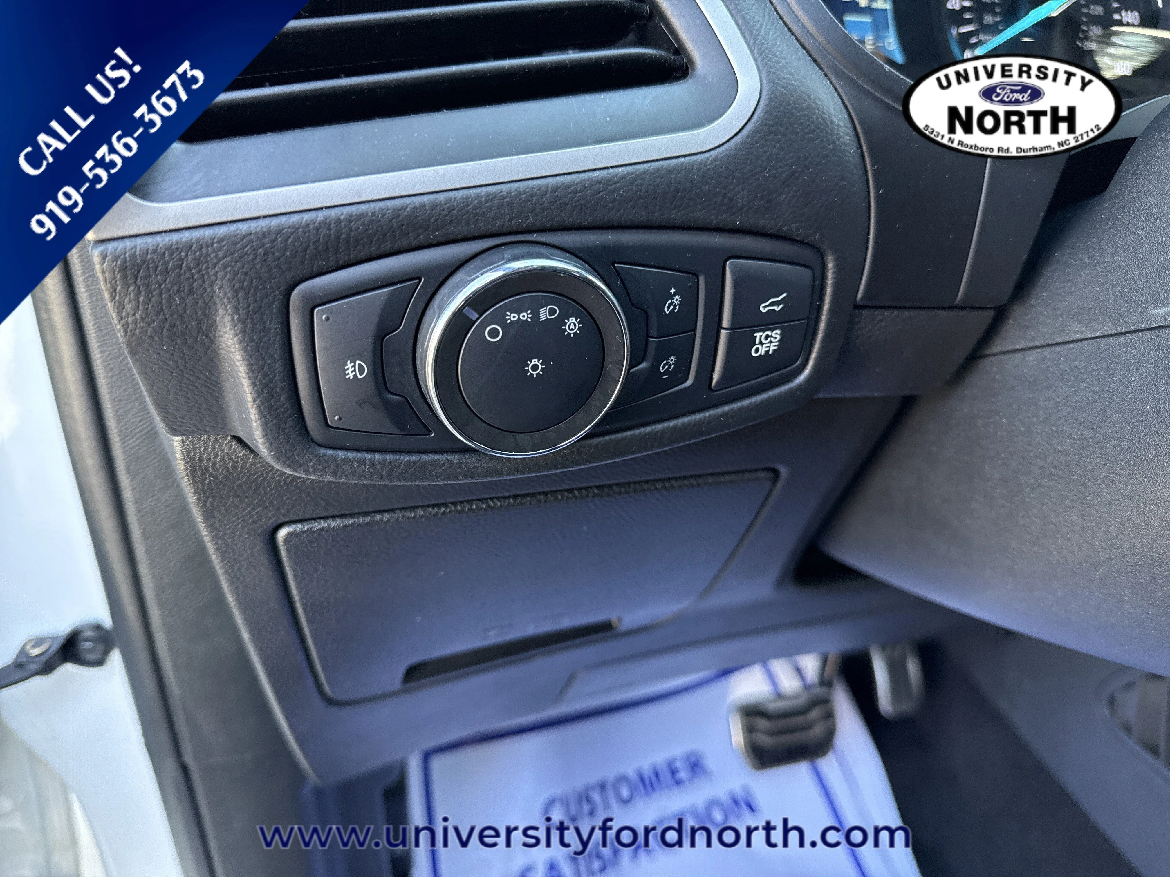 Used 2022 White Metallic Ford ST Line image 17