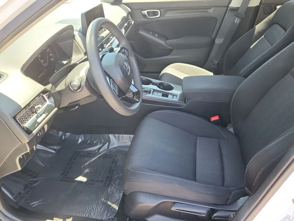 Used 2025 White Honda LX image 7