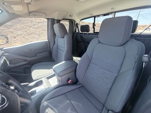 New 2026 Glacier White Nissan King Cab® S image 23