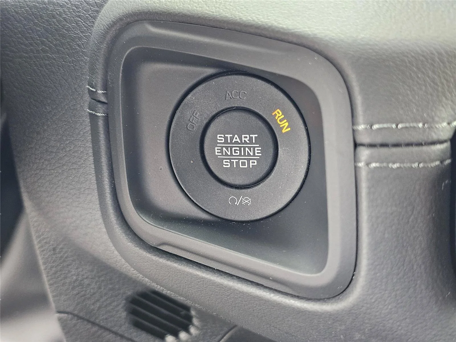 New 2026 Black Clearcoat Jeep Sahara image 24