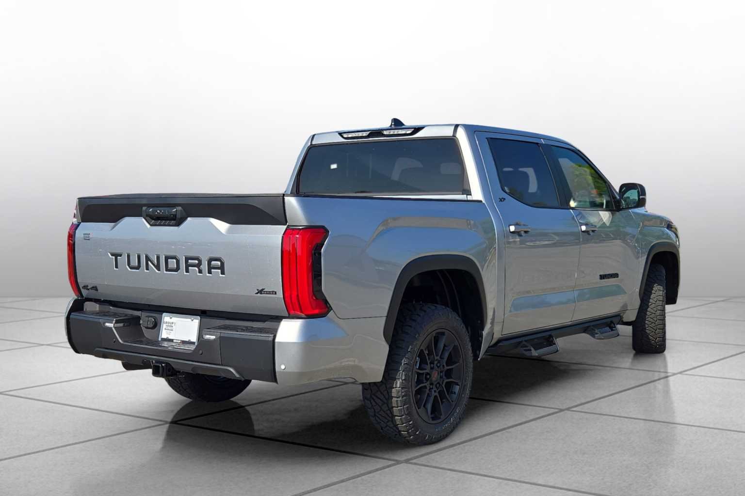 2026 Toyota Tundra SR5 - Photo 17