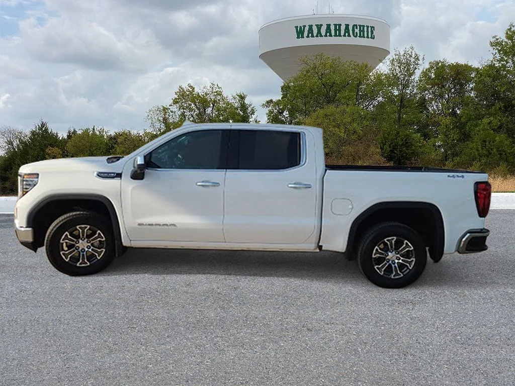 Used 2026 White GMC SLT image 3