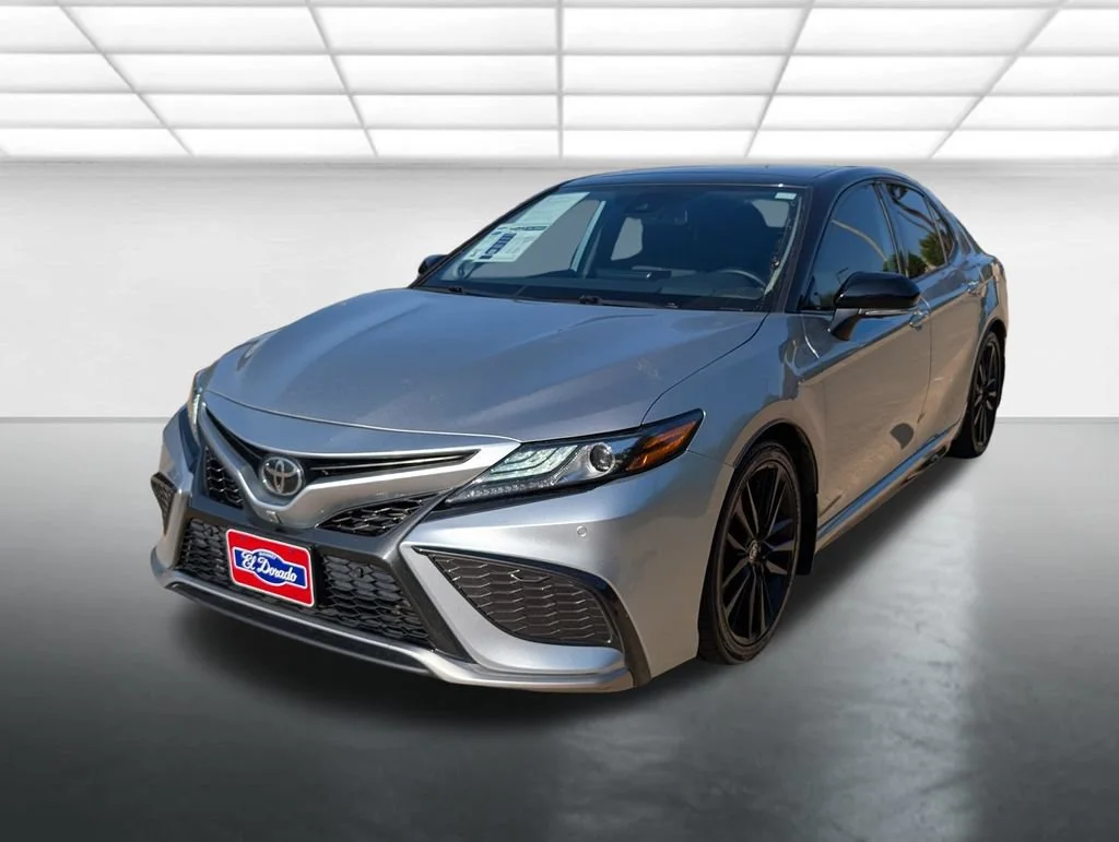 Used 2022 Silver Toyota XSE V6 image 27
