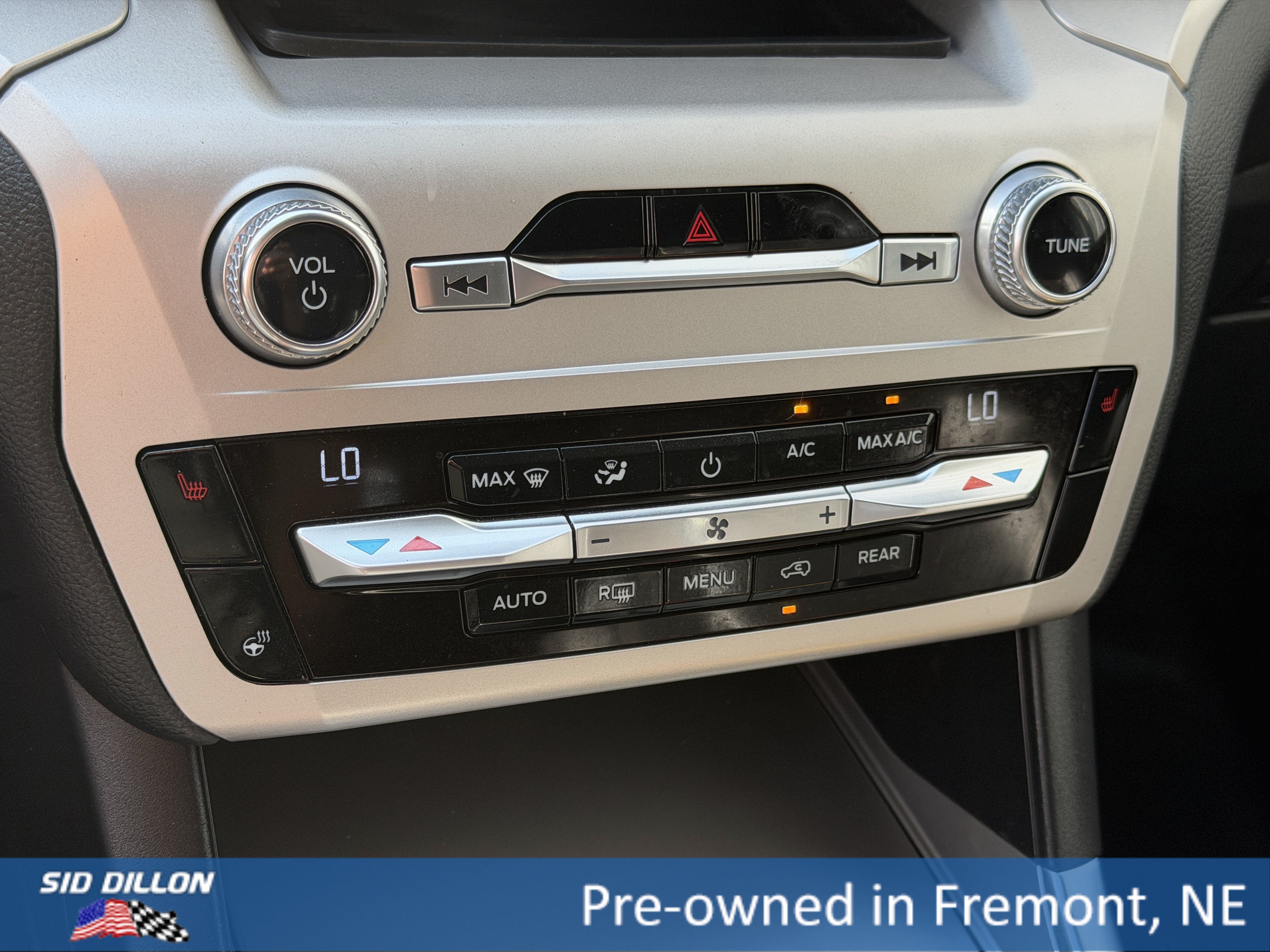 Used 2021 Carbonized Gray Metallic Ford XLT image 12