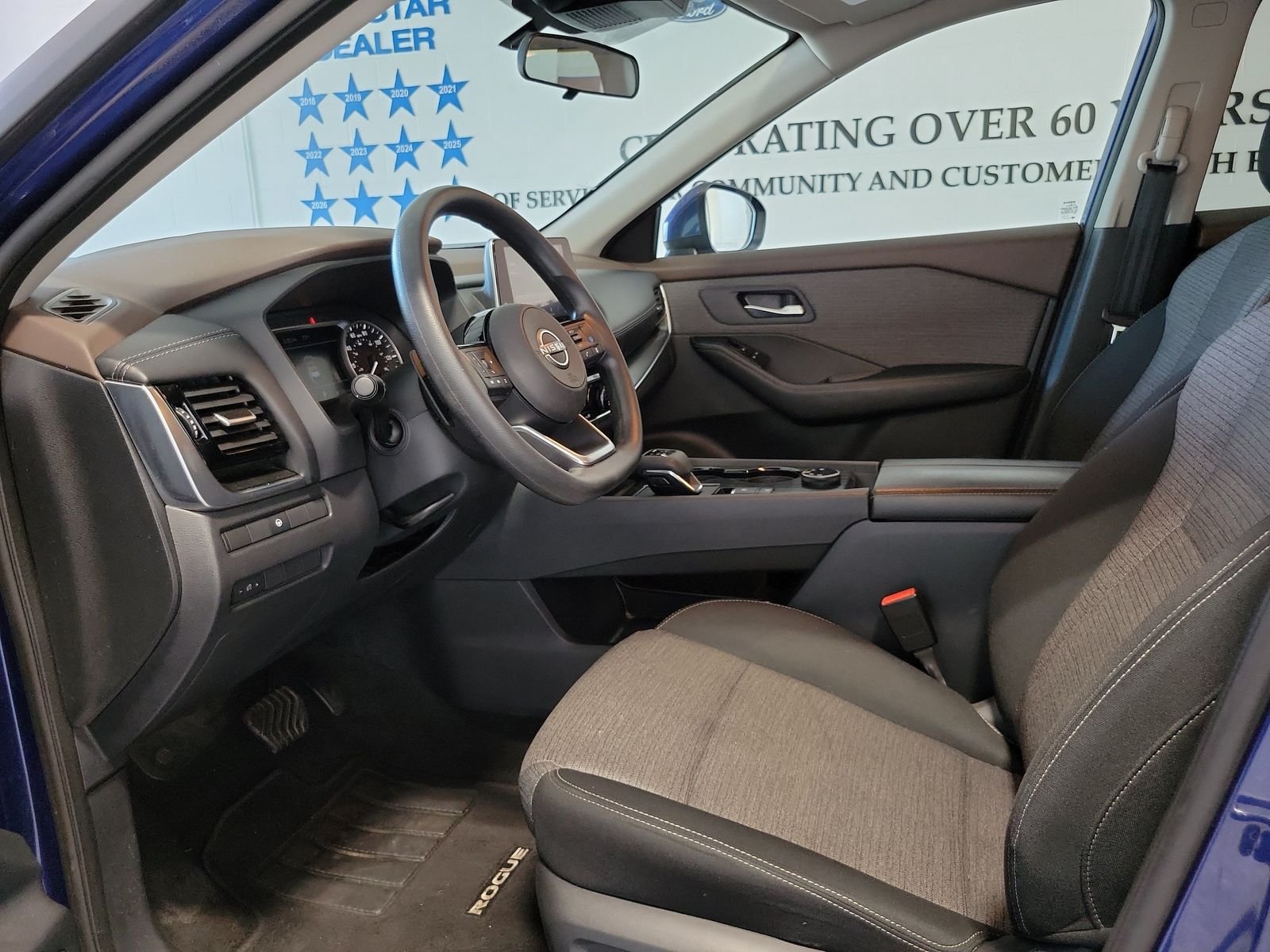Used 2023 Blue Nissan SV image 8