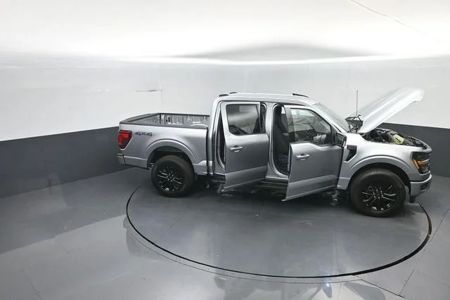 New 2026 Silver Ford XLT image 37