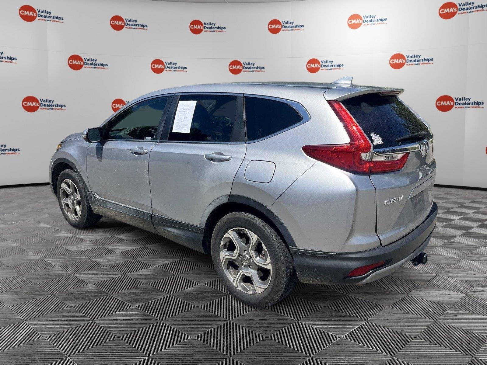 Used 2019 Lunar Silver Metallic Honda EX-L image 6